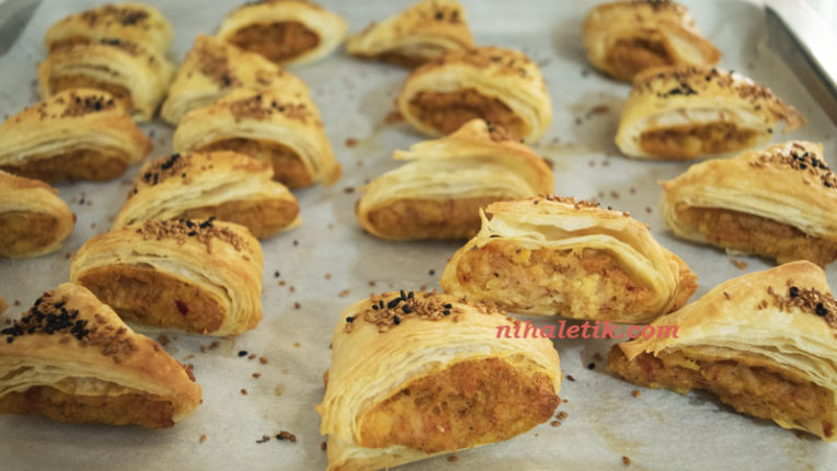 SODALI YUFKA BÖREĞİ (PATATESLİ ÜÇGEN BÖREK ) Her Kalbe Giden Farklı